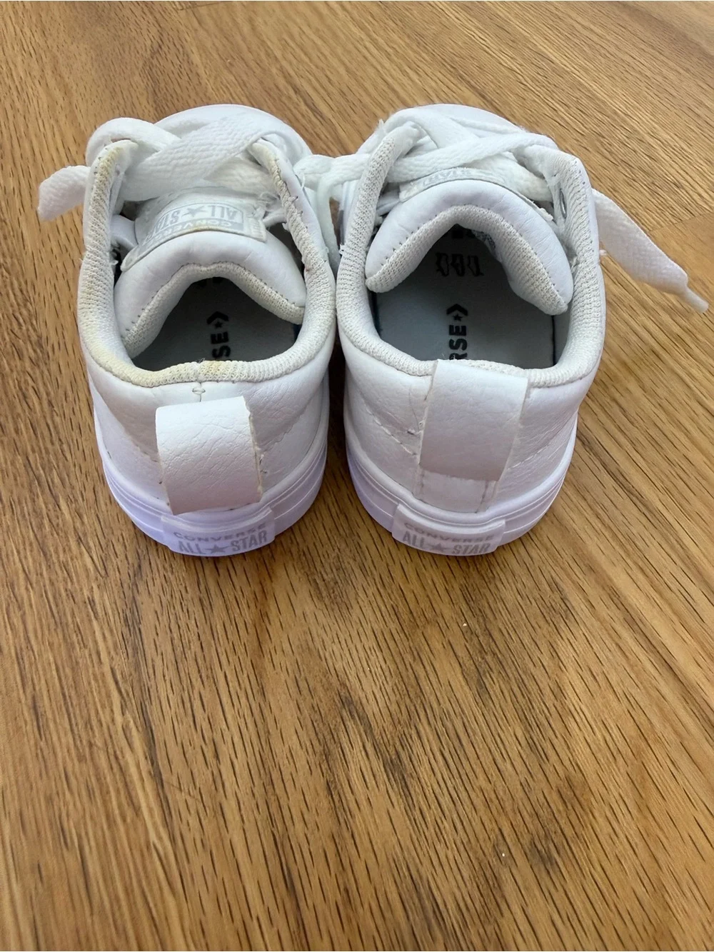 Converse classic white